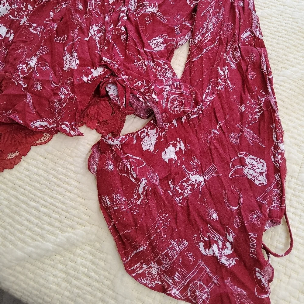 Free People Intemately Everything's Rosy Bodysuit Size XS